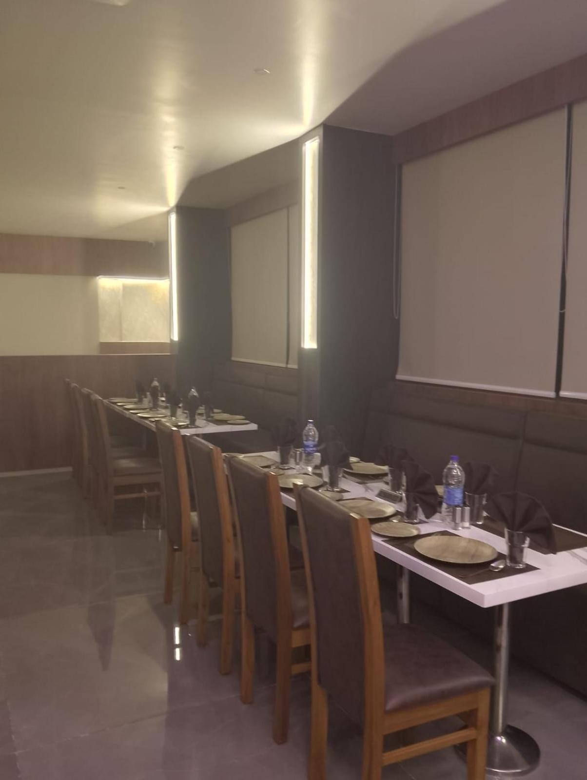 Hotel Samudyatha Inn And Suites กุนดาปูร์ ภายนอก รูปภาพ